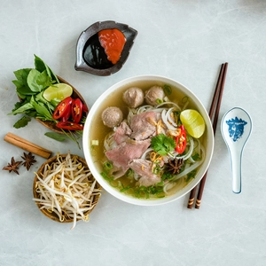PhuSa Vietnamees keuken - Gerecht - Pho Noedelsoep